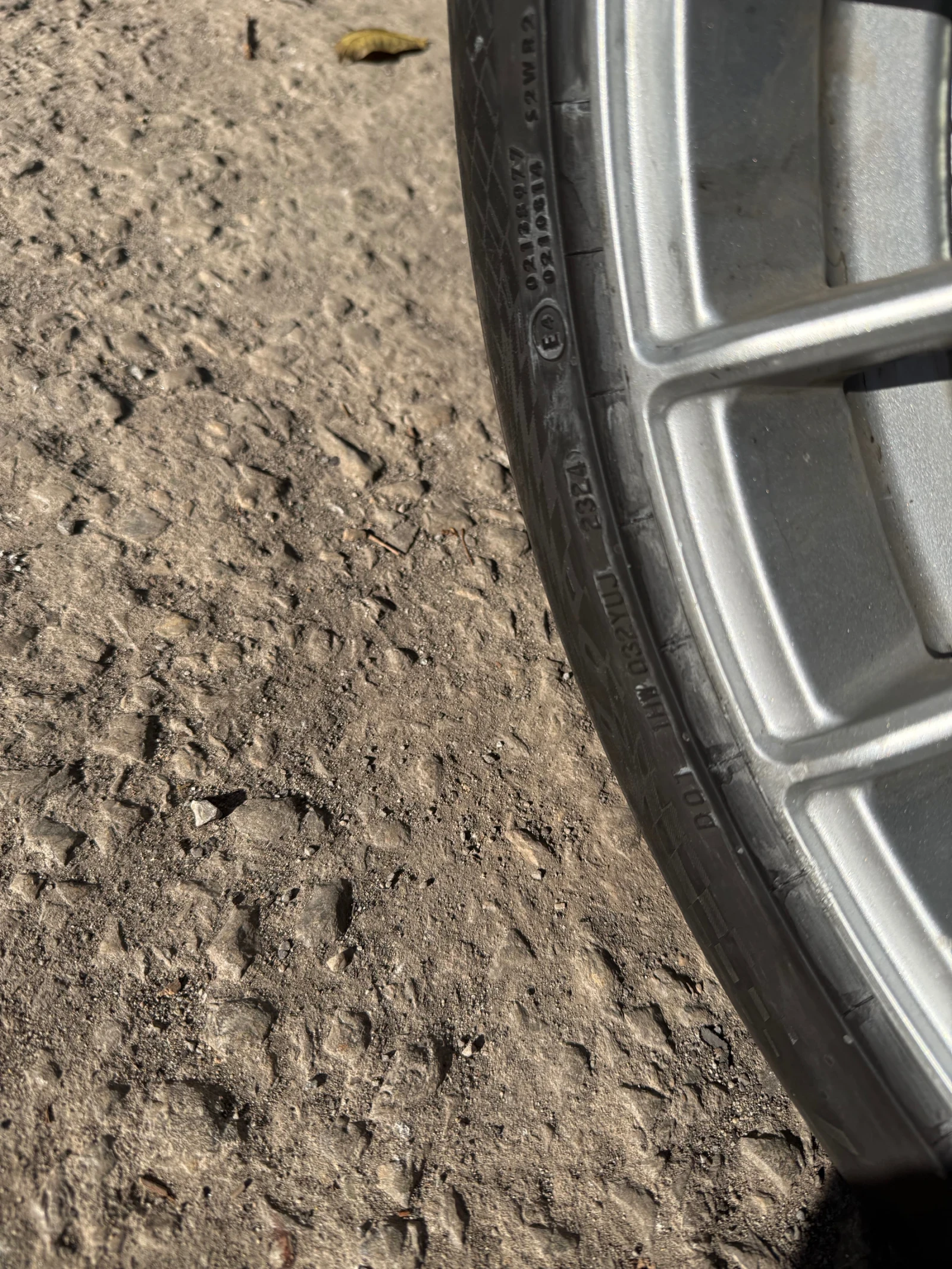 ���� 275/35R22 | Mobile.bg � ����������� 3