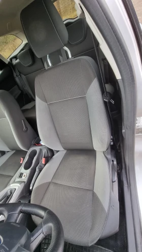 Ford Focus 1, 6 TDCI, снимка 5