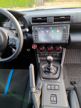 Subaru BRZ tS, снимка 13