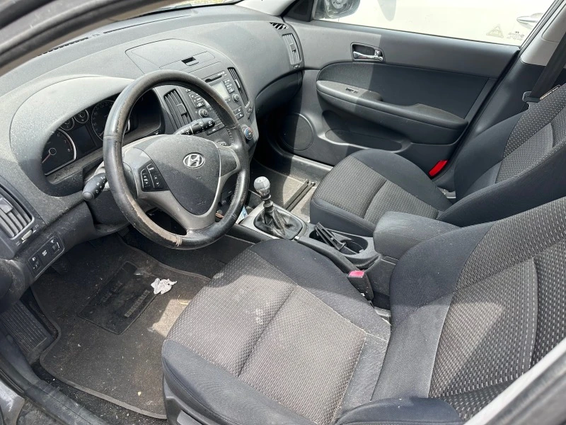 Hyundai I30 1.4, снимка 4 - Автомобили и джипове - 40667950