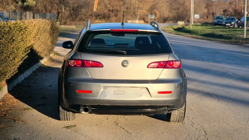 Alfa Romeo 159 sportwagon Italy Facelift 2.0 JTDm, снимка 5 - Автомобили и джипове - 48014360