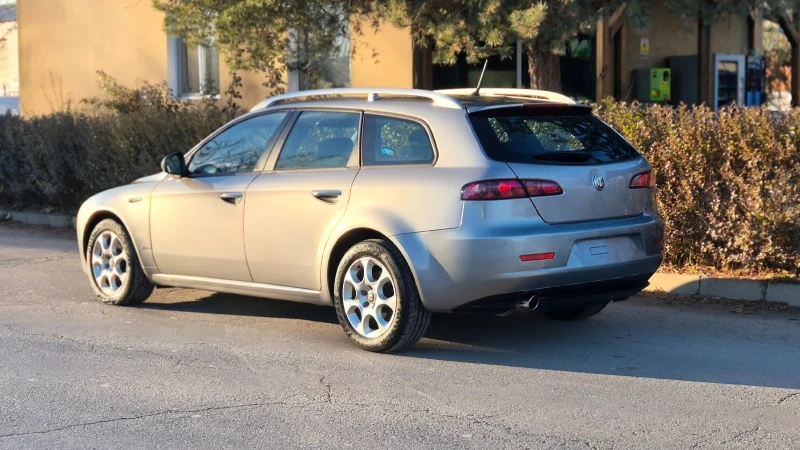 Alfa Romeo 159 sportwagon Italy Facelift 2.0 JTDm, снимка 4 - Автомобили и джипове - 48014360