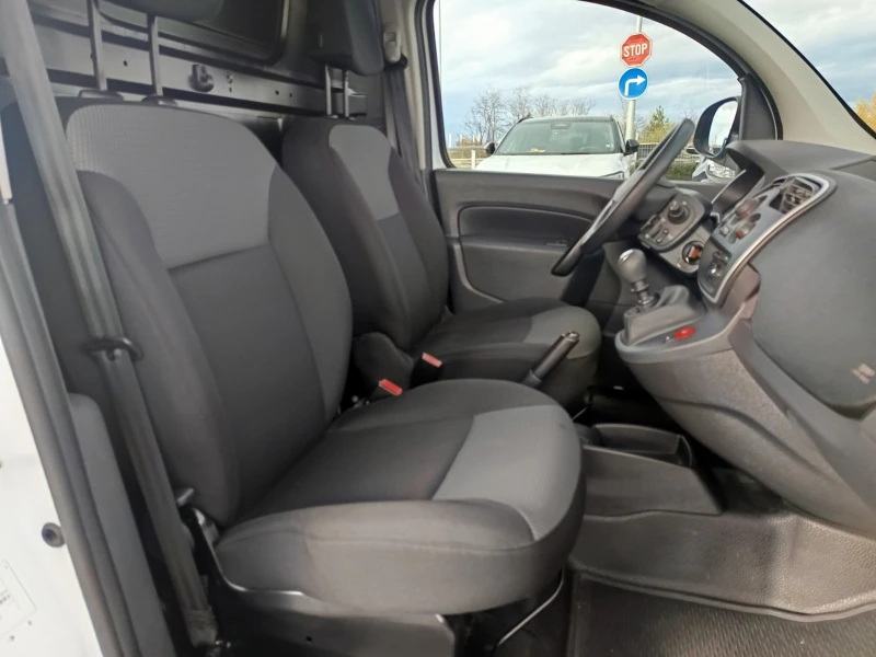 Renault Kangoo 1.5dci/95к.с., снимка 14 - Автомобили и джипове - 52482754