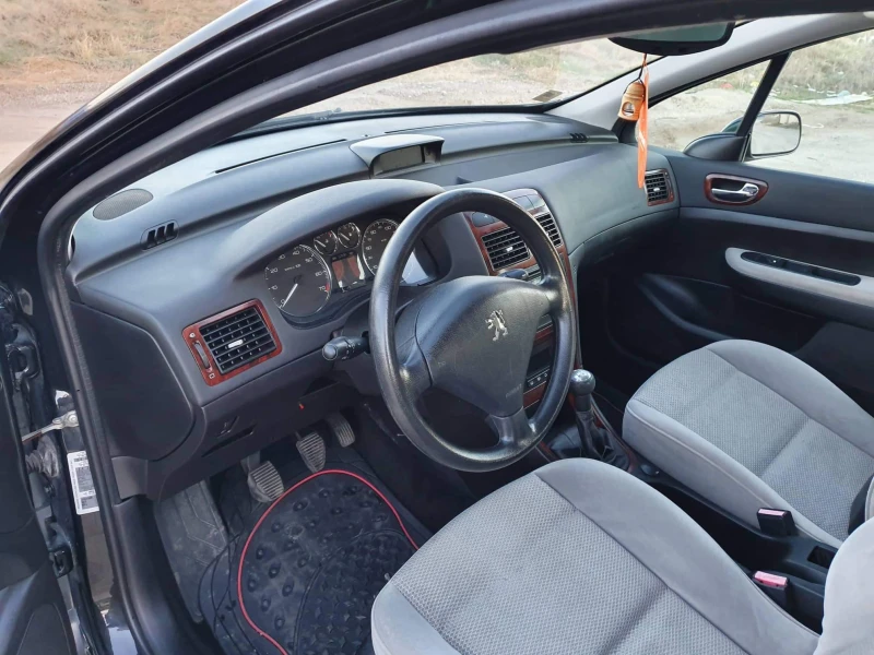 Peugeot 307 1.6 GAS, снимка 9 - Автомобили и джипове - 52851888