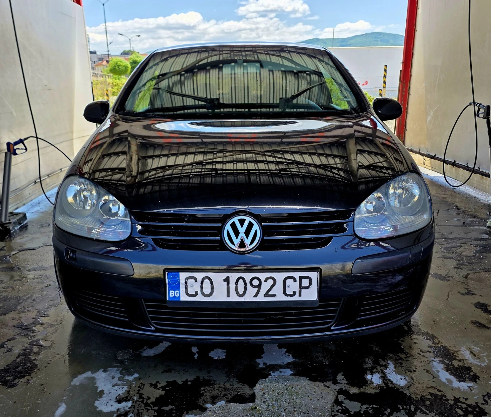 VW Golf 1.6 102к.с. + газова уредба, снимка 1