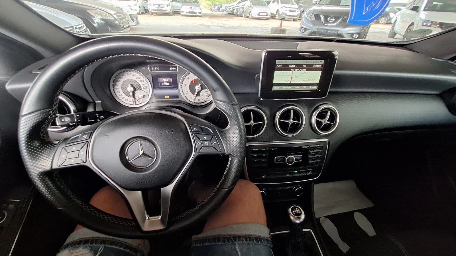 Mercedes-Benz A 180 1.6 TURBO amg line Xenon Swiss White  | Mobile.bg — изображение 15