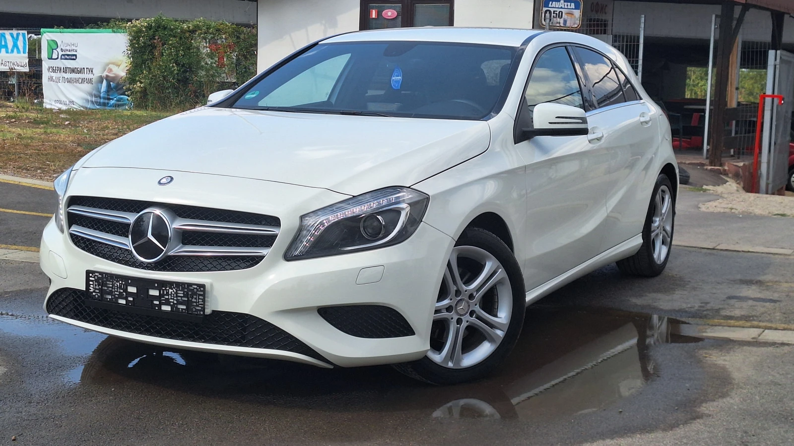 Mercedes-Benz A 180 1.6 TURBO amg line Xenon Swiss White  - изображение 4