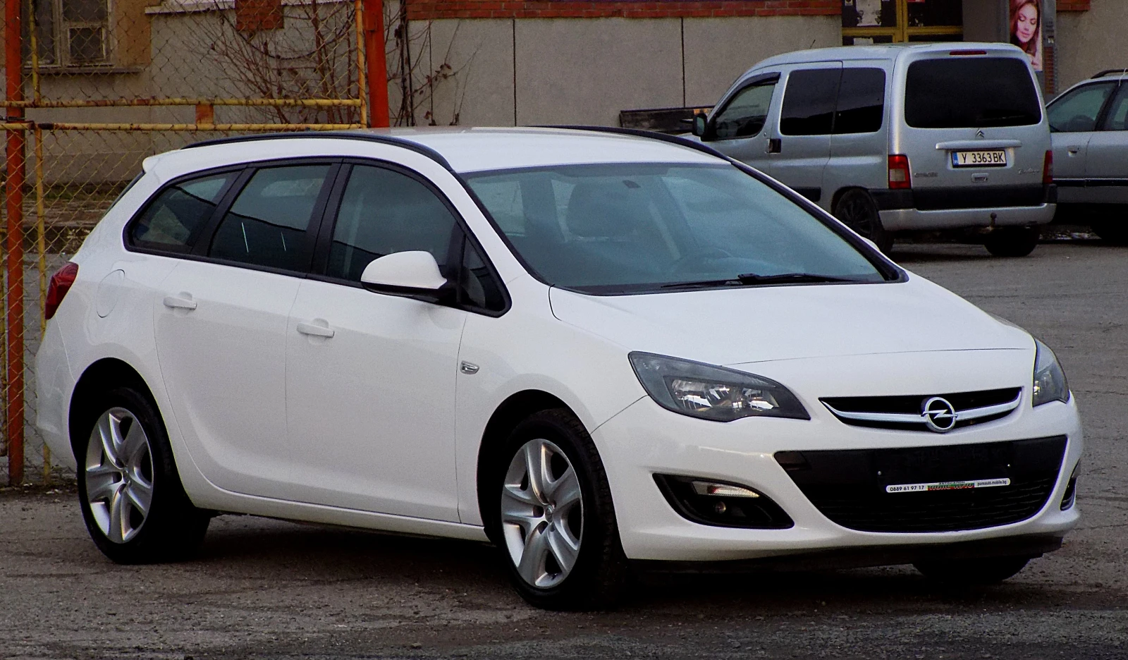 Opel Astra 1.4T/140к/LPG/6ск./COSMO/NAVi - изображение 3