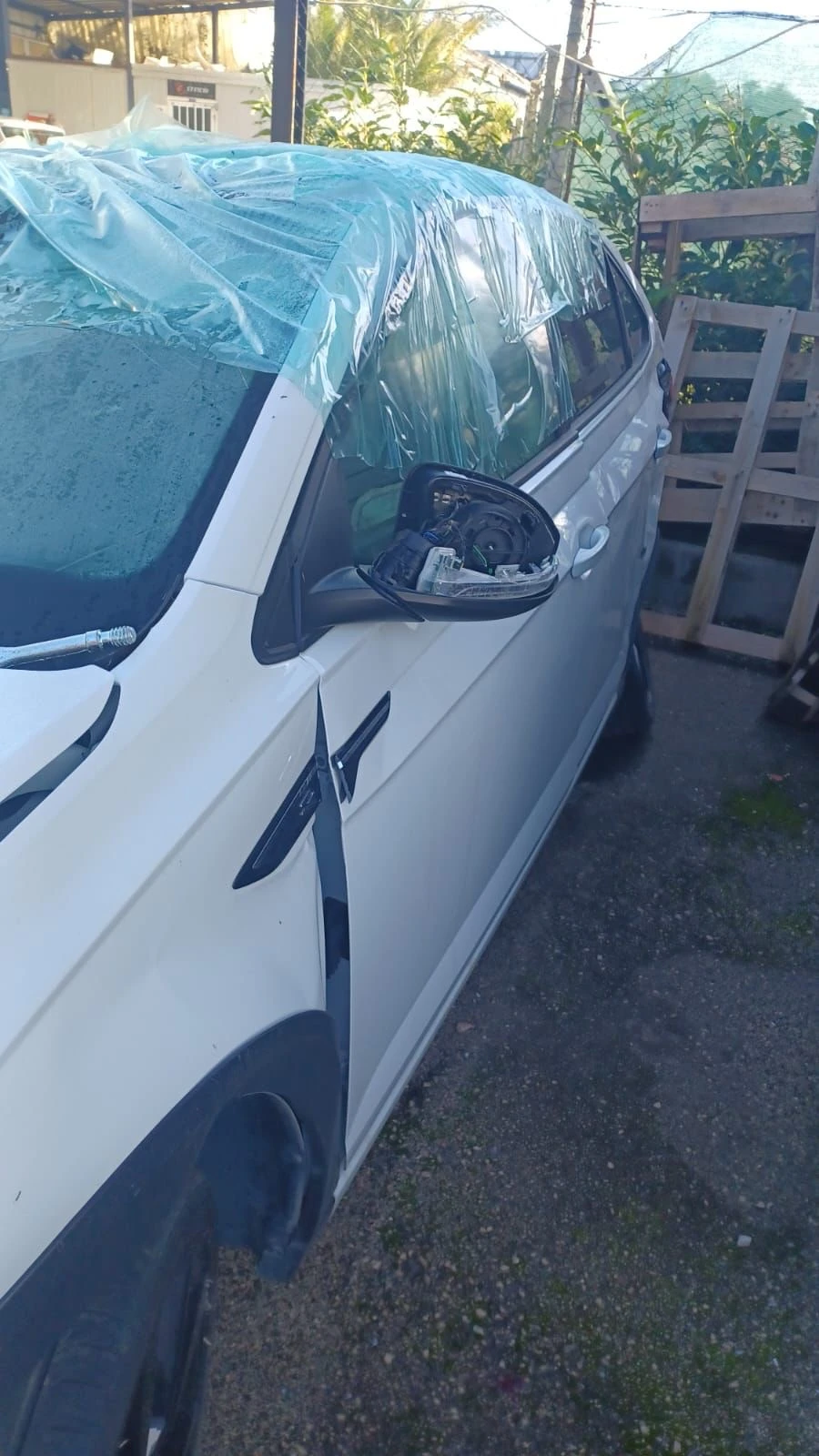 VW Taigo 1.0 DLA - изображение 5
