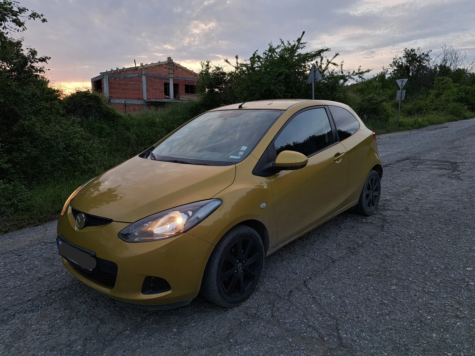 Mazda 2 1, 4i LPG - изображение 2