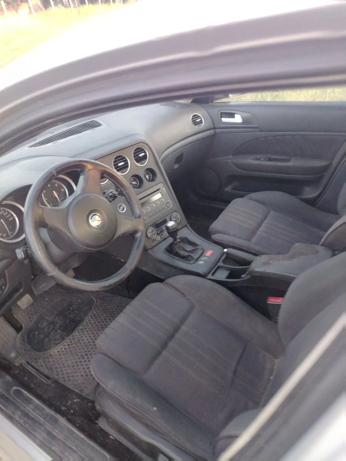Alfa Romeo 159 1.9  JTD - изображение 4