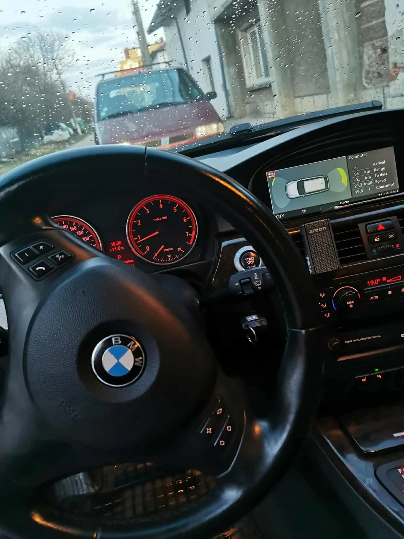 BMW 330 X drive газ. Инжекцион | Mobile.bg — изображение 15