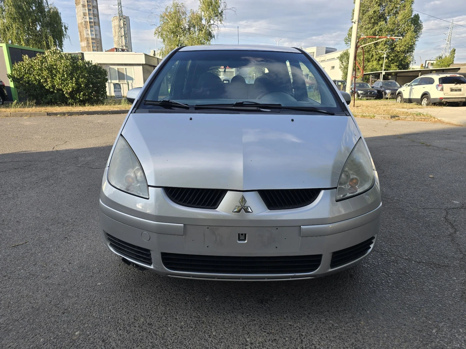 Mitsubishi Colt БЕНЗИН/КЛИМАТИК/4 ВРАТИ/ - изображение 2