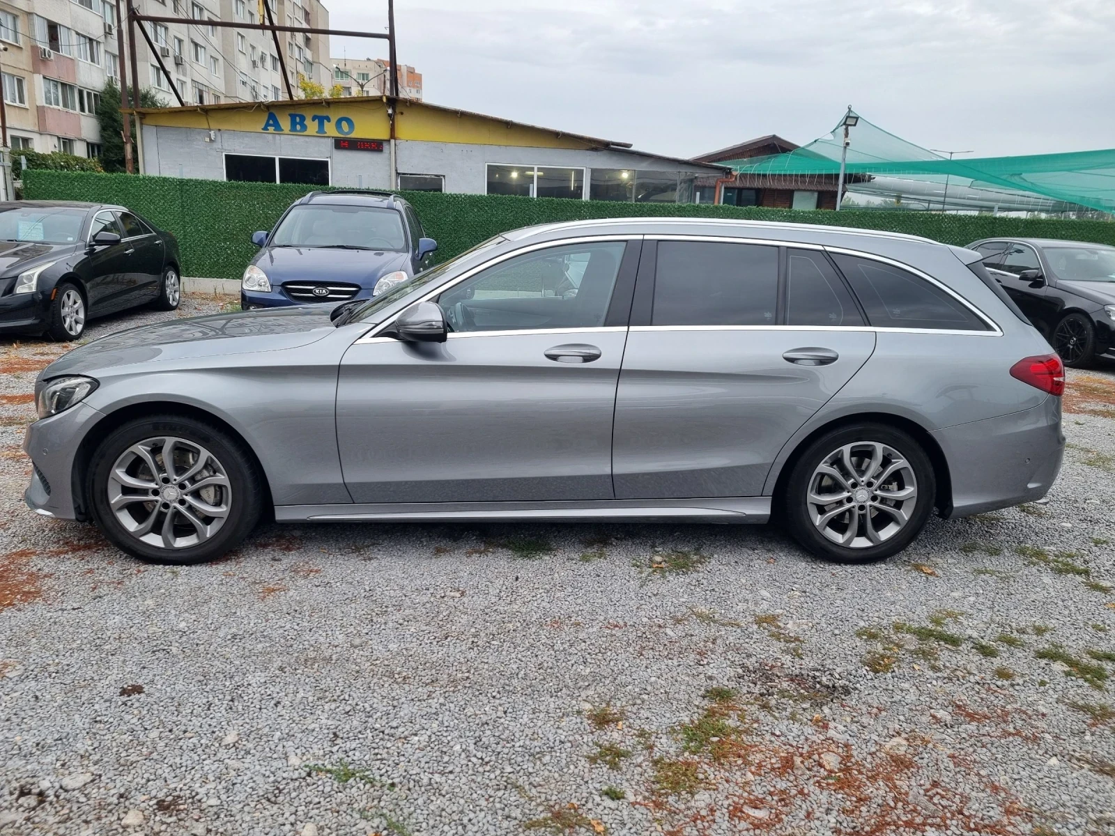 Mercedes-Benz C 220 AMG * Distronic assist* Сервизна история*  - изображение 4