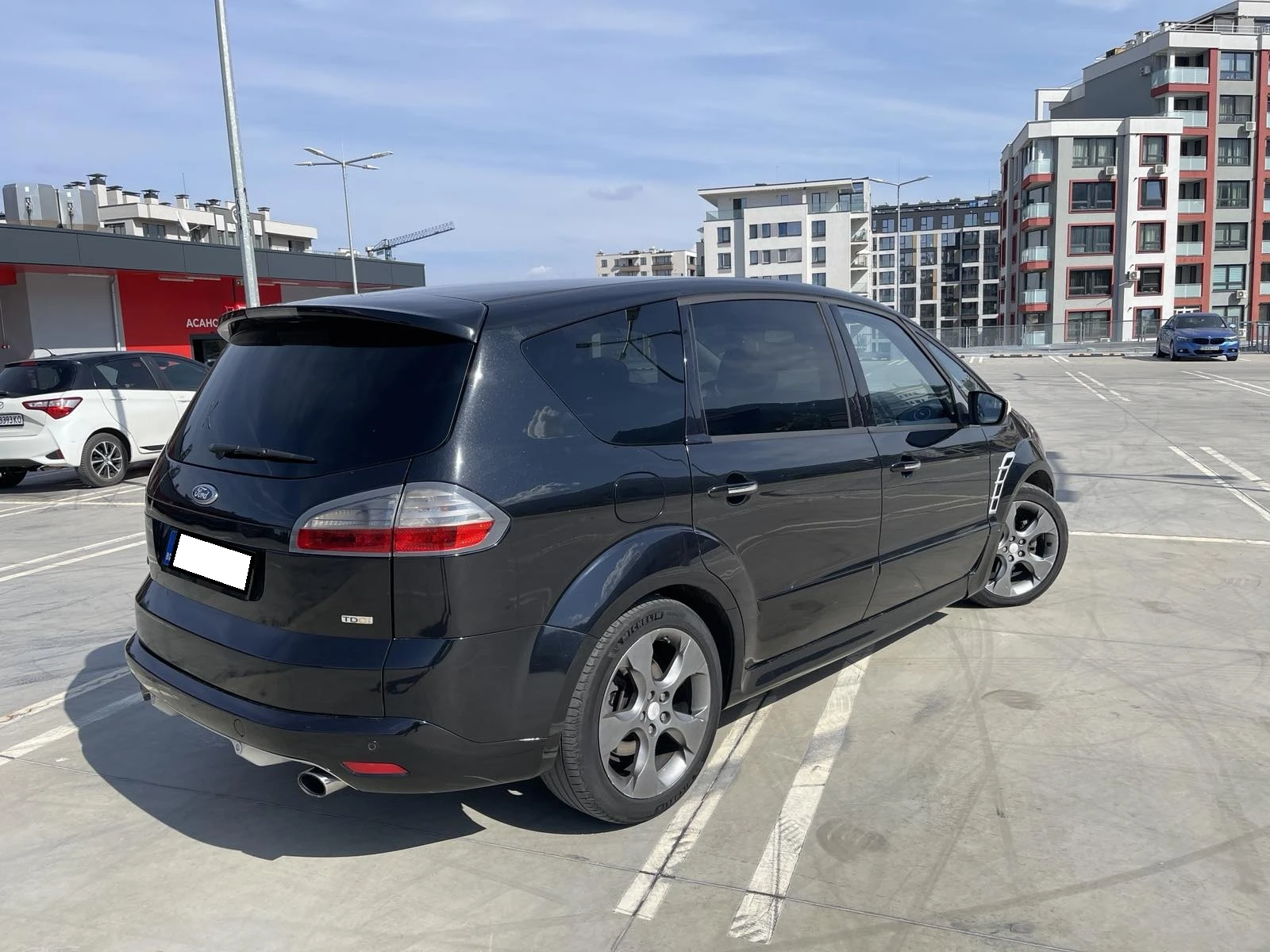 Ford S-Max 2.2TDCI ST Line Titanium - изображение 8