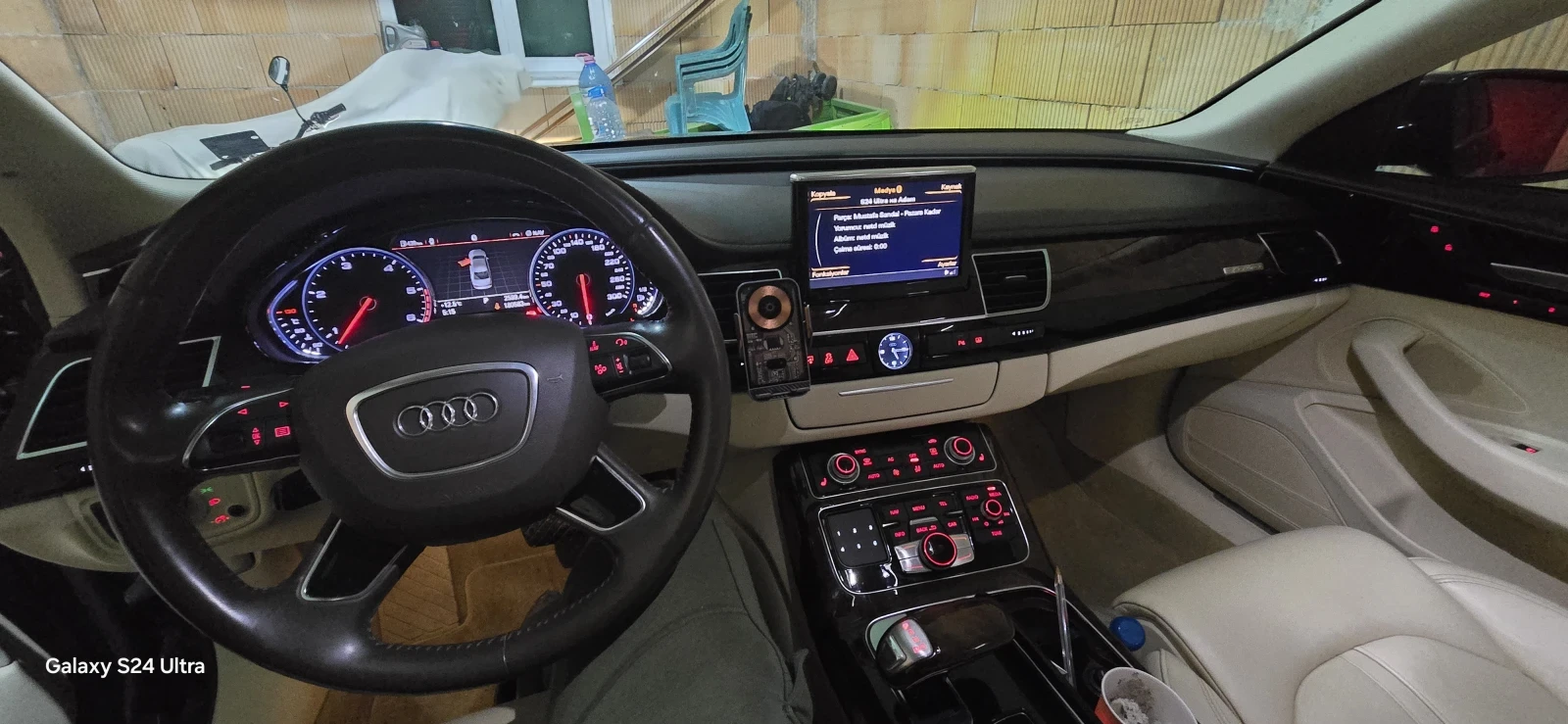 Audi A8  - изображение 9