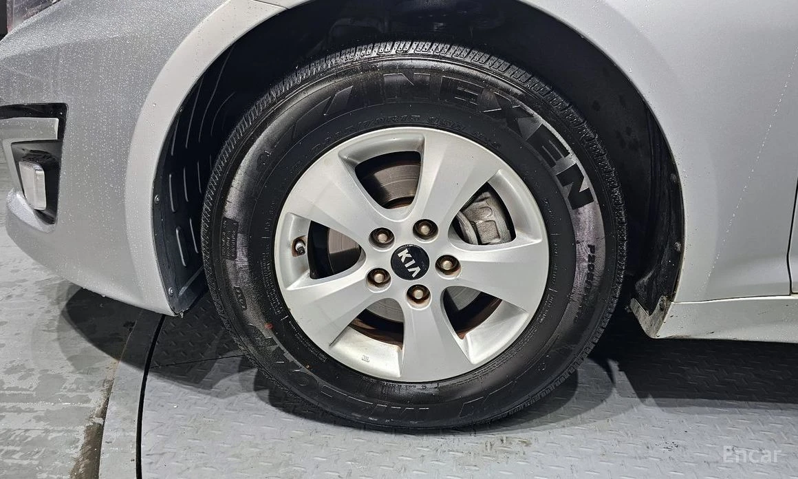 Kia K5  - изображение 5