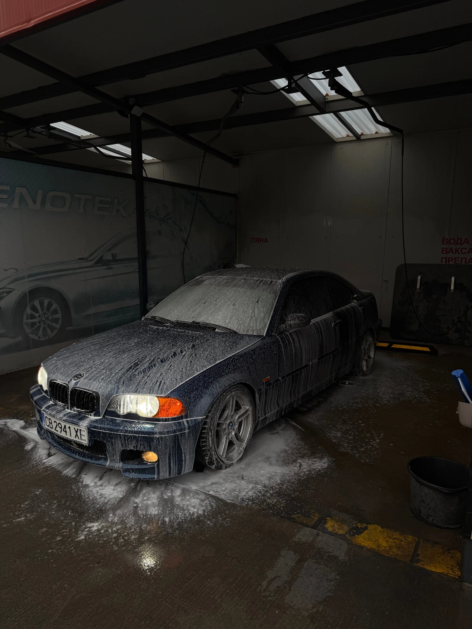 BMW 320  - изображение 6