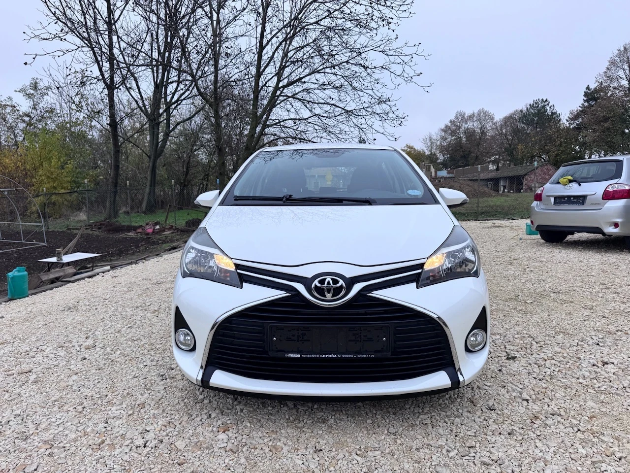 Toyota Yaris 1.33i Facelift - изображение 8