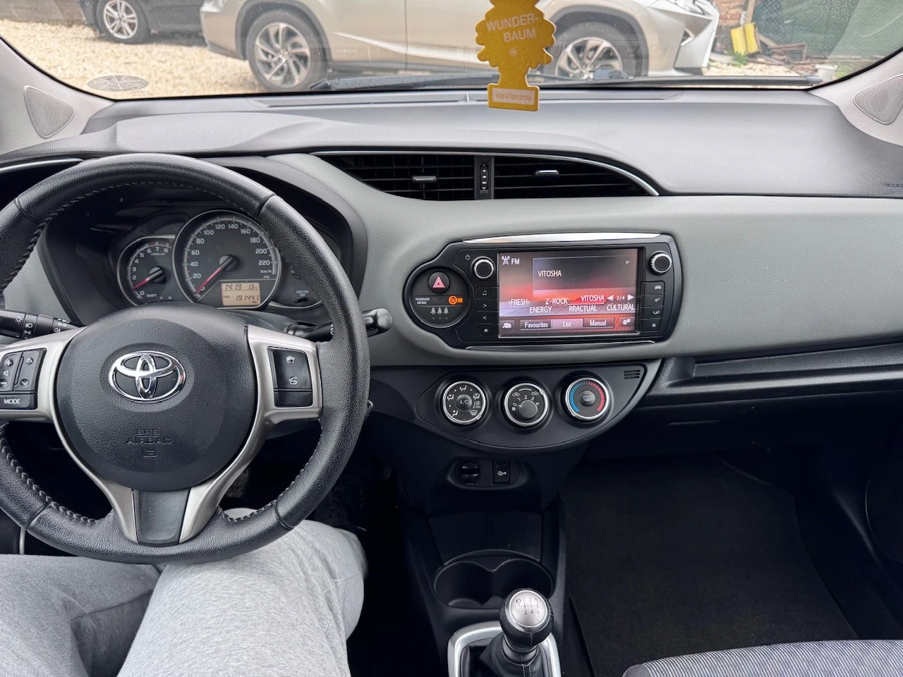 Toyota Yaris 1.33i Facelift | Mobile.bg � ����������� 14