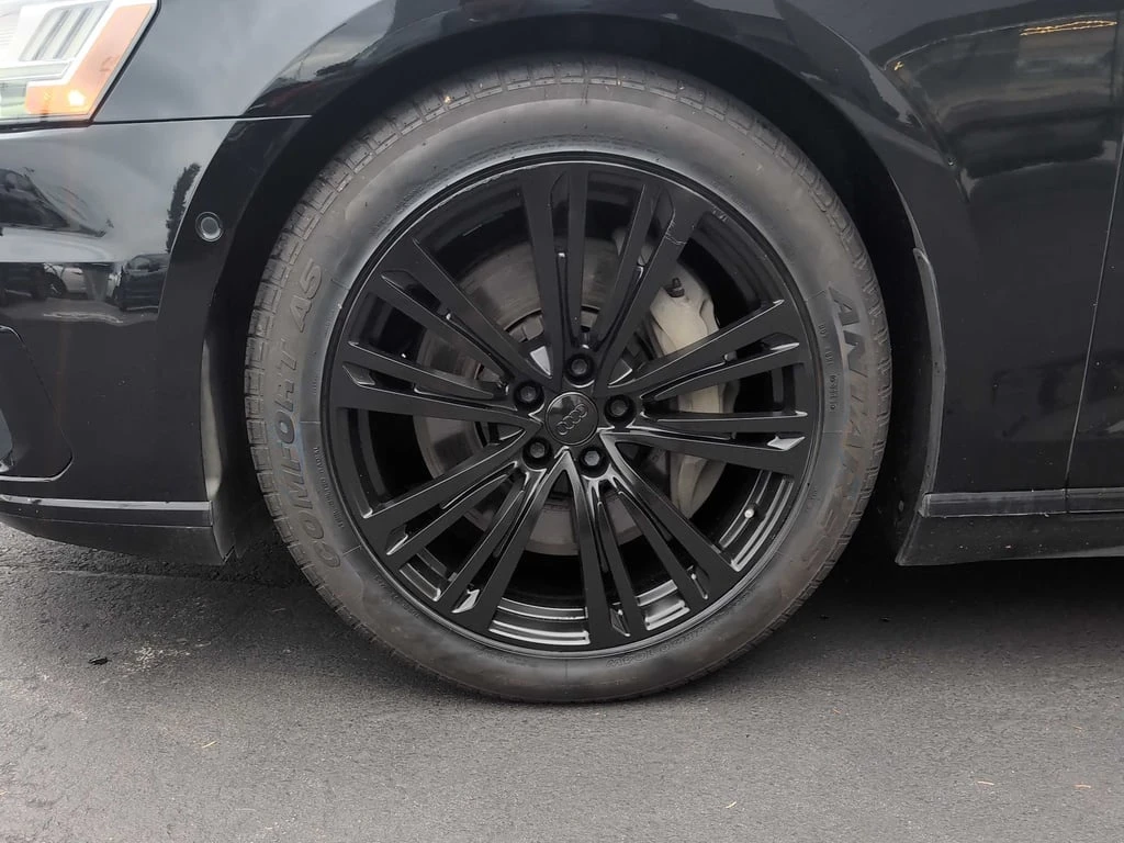 Audi A8 * quattro L * CARFAX *  - изображение 6