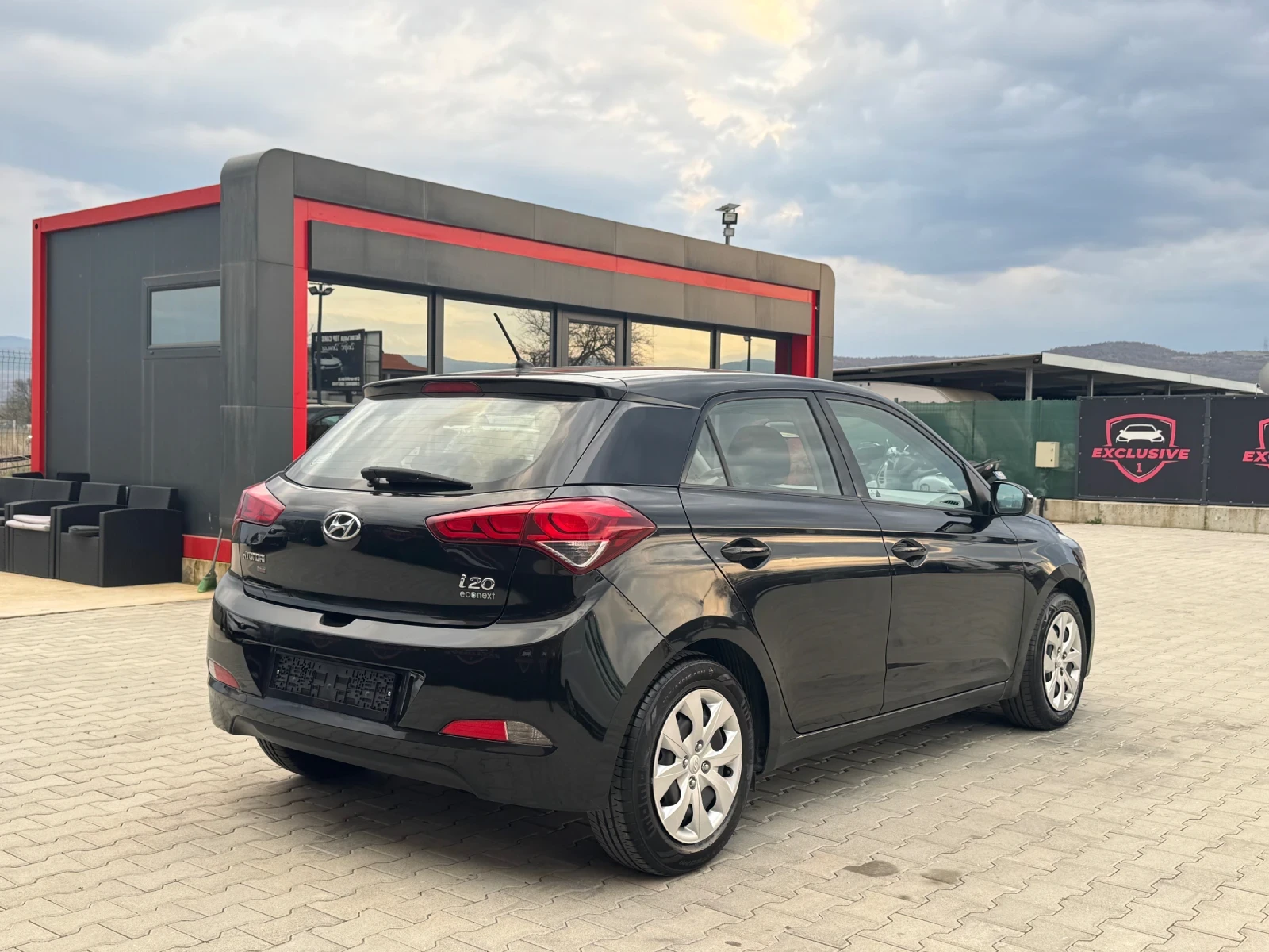 Hyundai I20 1.2i LPG EURO-6, снимка 5 - Автомобили и джипове - 53845643
