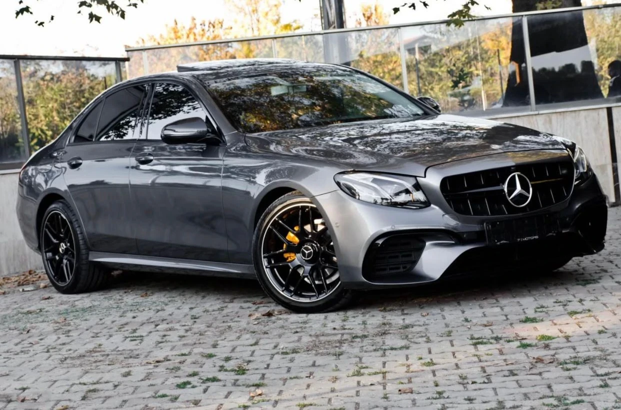 Mercedes-Benz E 220, снимка 2 - Автомобили и джипове - 53937502