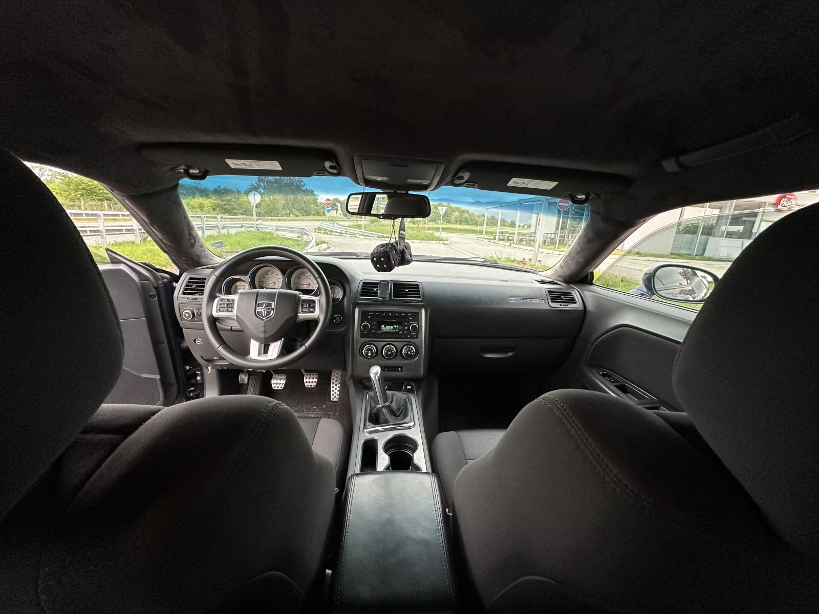 Dodge Challenger 5.7 R/T Wide Body, снимка 10 - Автомобили и джипове - 54008576