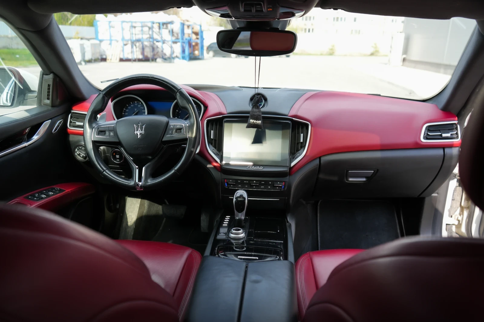Maserati Ghibli Maserati Ghibli S 2018г  full, снимка 9 - Автомобили и джипове - 55981855