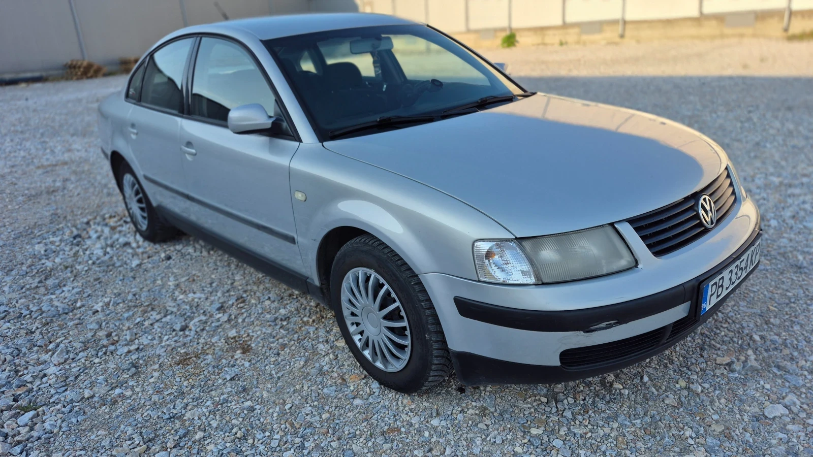 VW Passat 1.8 Газ/Бензин 125 Коня* * , снимка 8 - Автомобили и джипове - 55172703