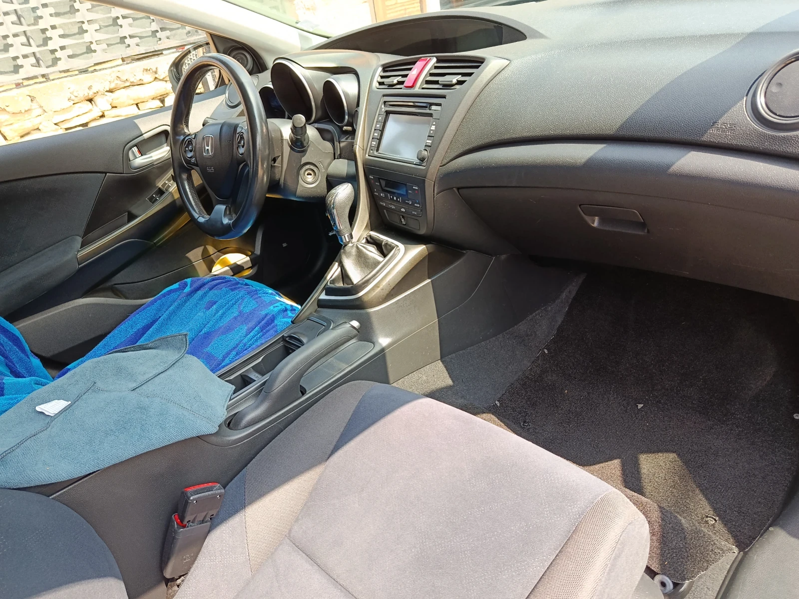 Honda Civic 1.6 idtec, снимка 11 - Автомобили и джипове - 55682999