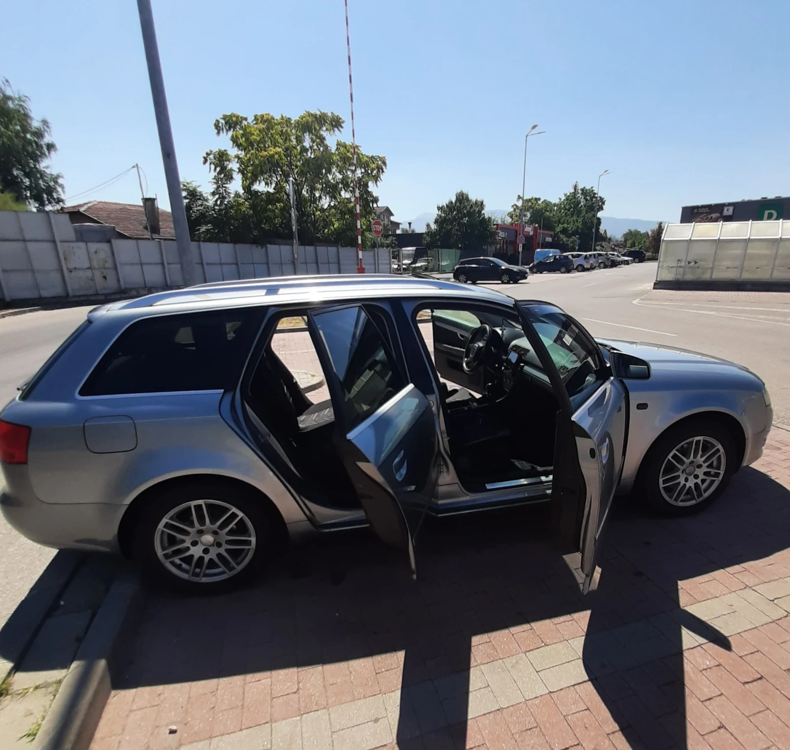 Audi A4 Авант, снимка 12 - Автомобили и джипове - 55754367