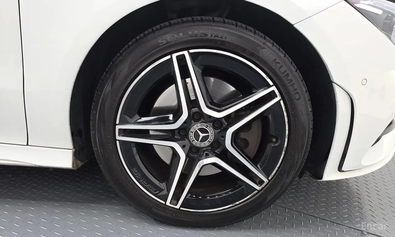 Mercedes-Benz CLA 250 АМГ ПАКЕТ/4MATIC/ПОДГРЕВ/АМБИЕНТ/ПАМЕТ/, снимка 5 - Автомобили и джипове - 56003027