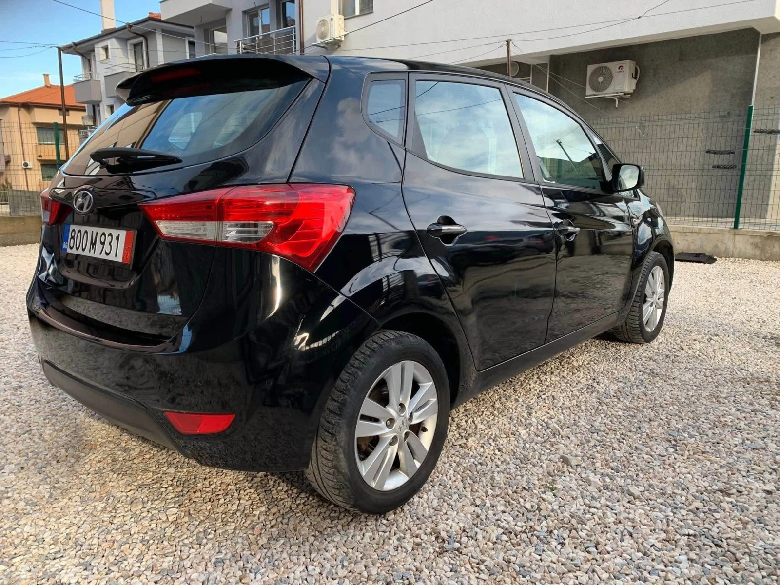 Hyundai Ix20 1.4 Classic, снимка 6 - Автомобили и джипове - 56058621