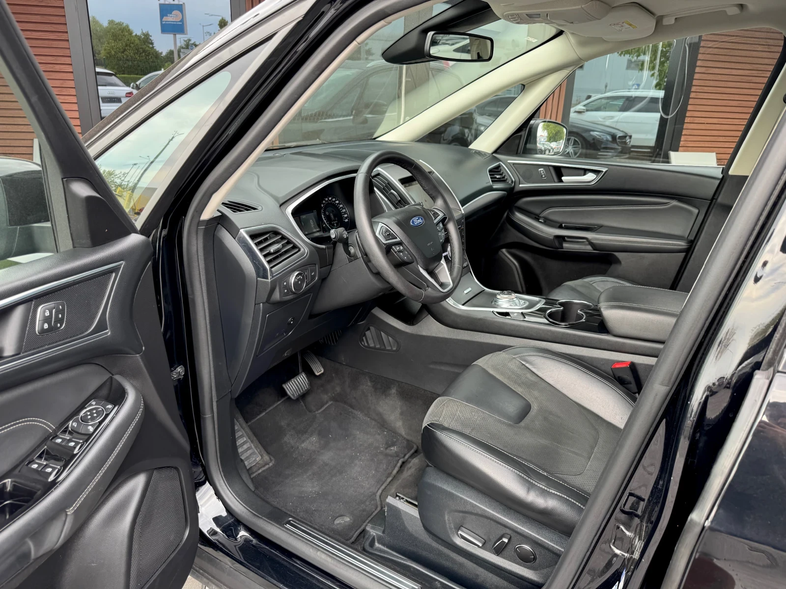 Ford Galaxy Face* 4X4* 6+ 1* Панорама* Памет* Sony* , снимка 8 - Автомобили и джипове - 56192603