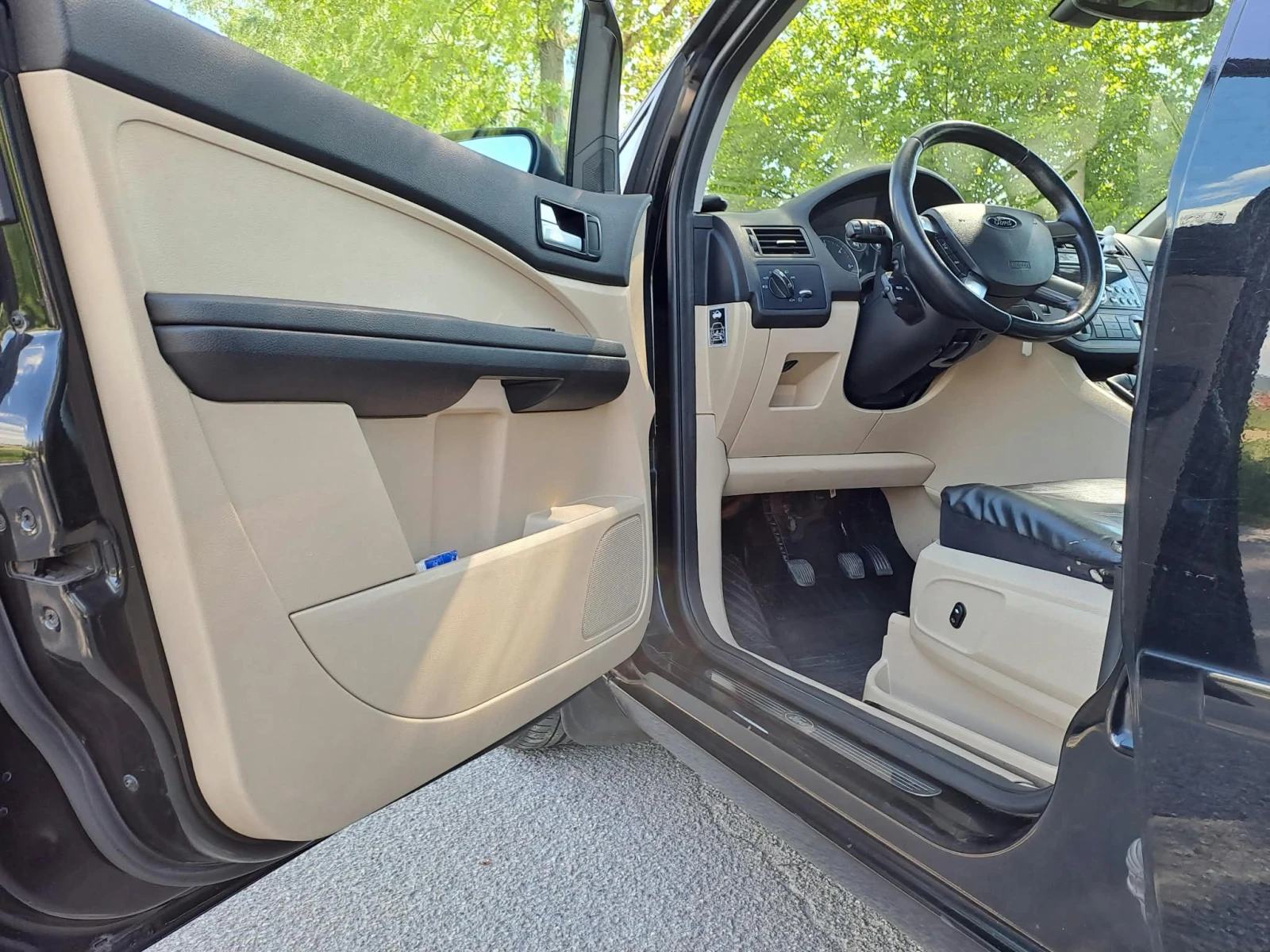 Ford C-max, снимка 7 - Автомобили и джипове - 56348829