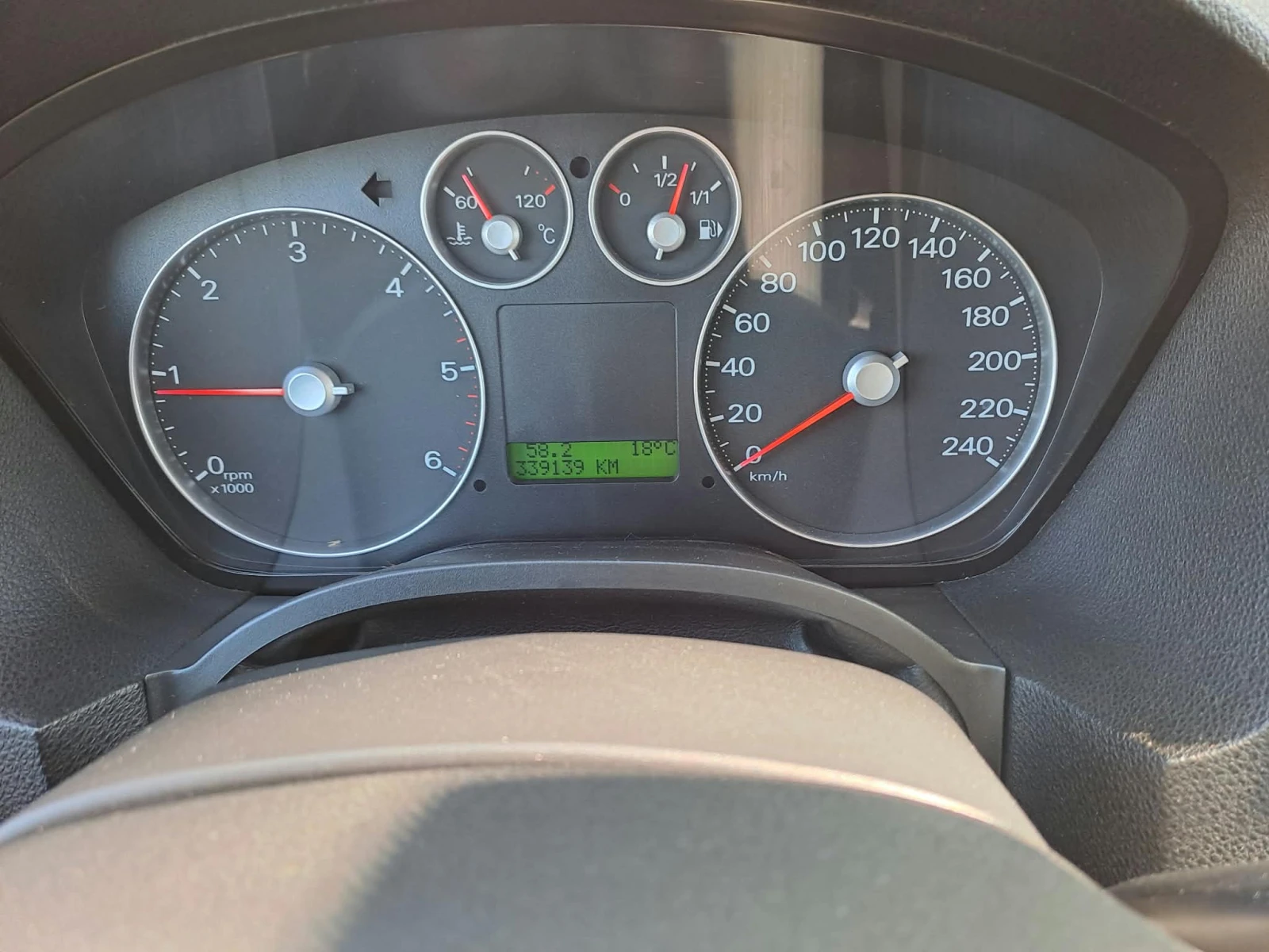 Ford C-max, снимка 11 - Автомобили и джипове - 56348829