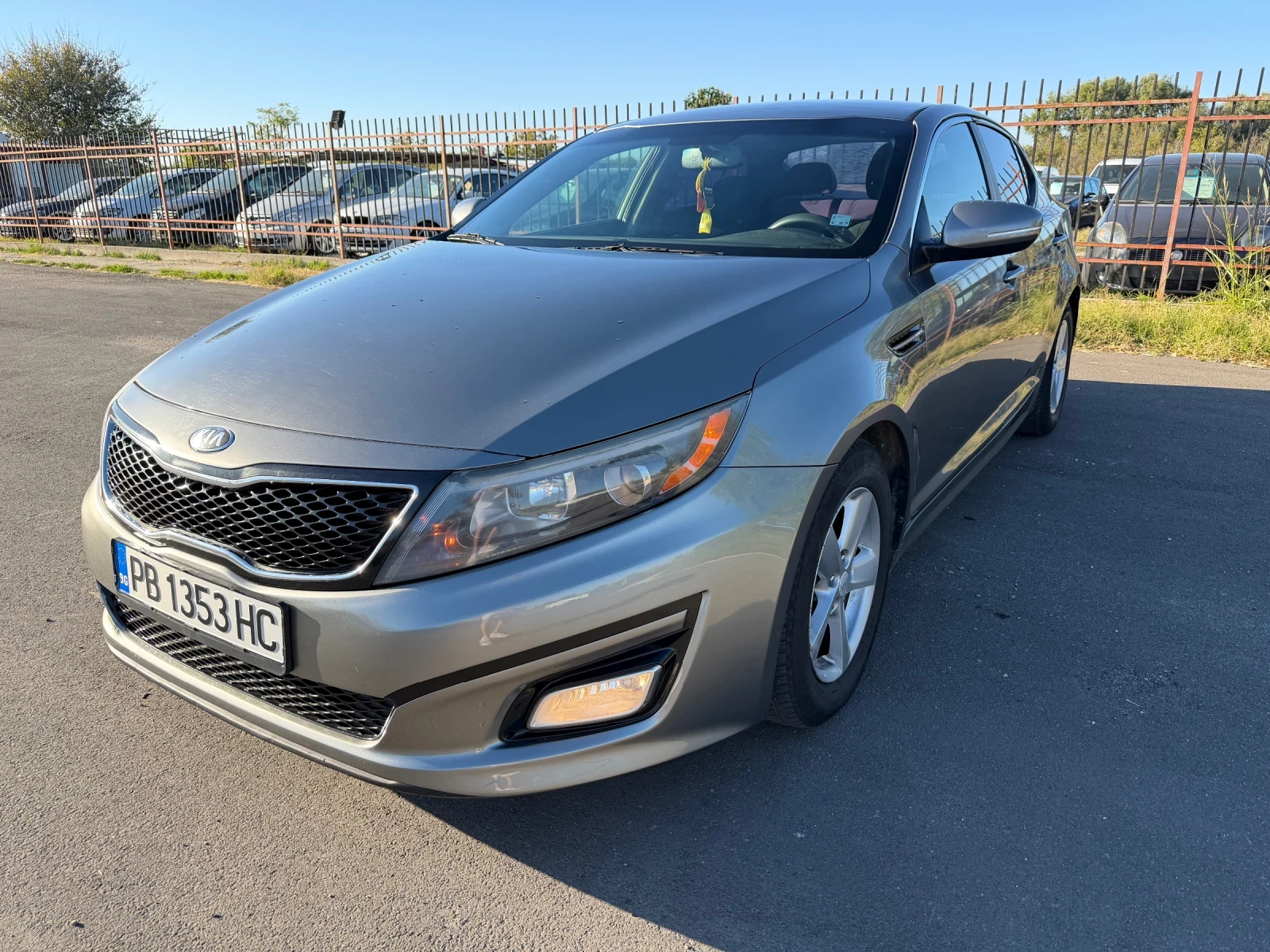 Kia Optima 2.4 Автомат 192к.с., снимка 7 - Автомобили и джипове - 56496020