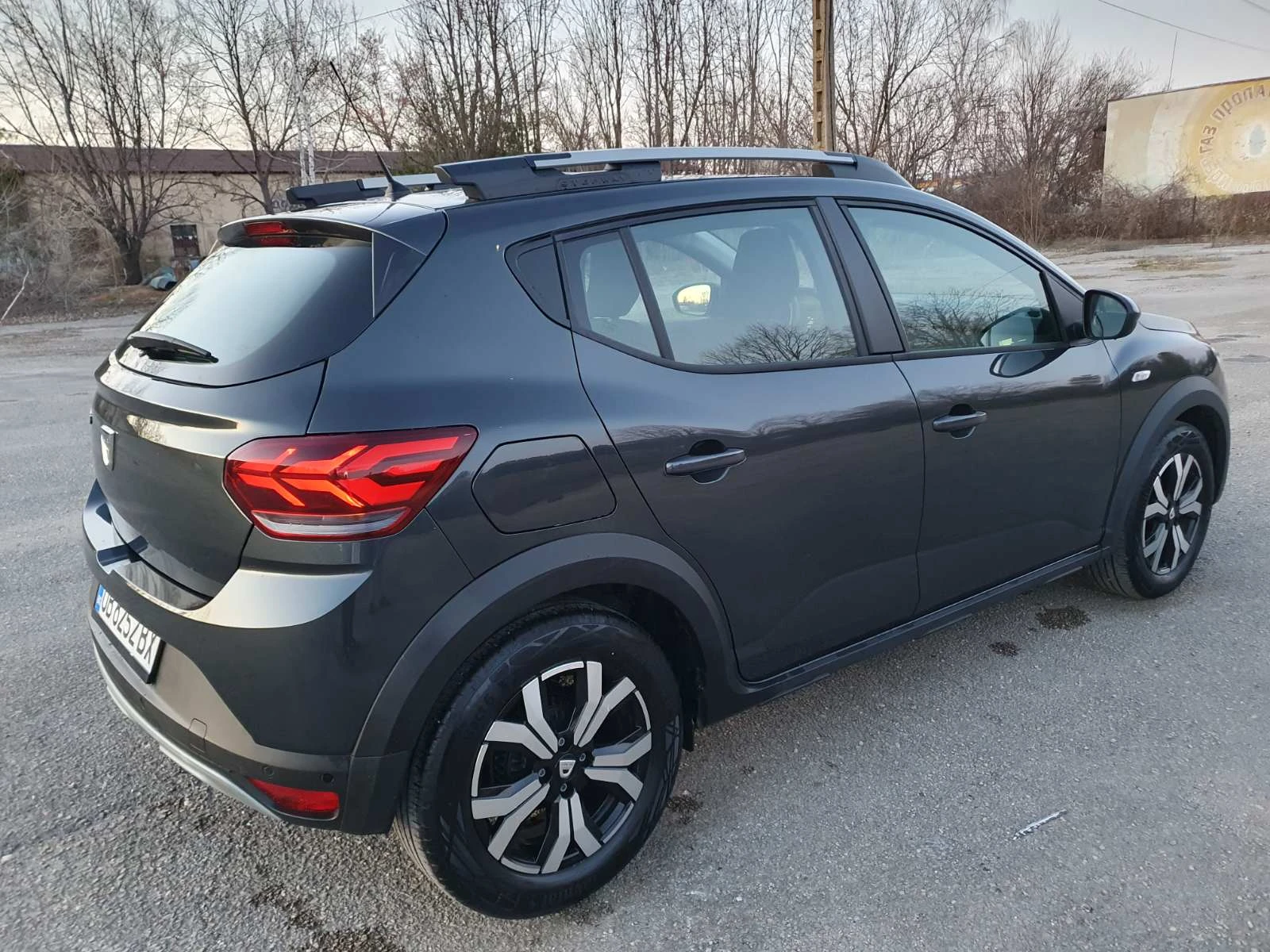 Dacia Sandero Stepway, LPG, снимка 6 - Автомобили и джипове - 56549865