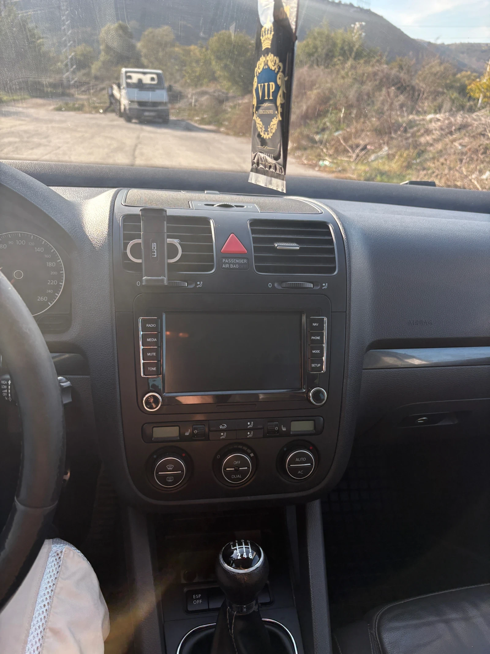 VW Golf 1.9TDI 105 GT, снимка 10 - Автомобили и джипове - 56598260