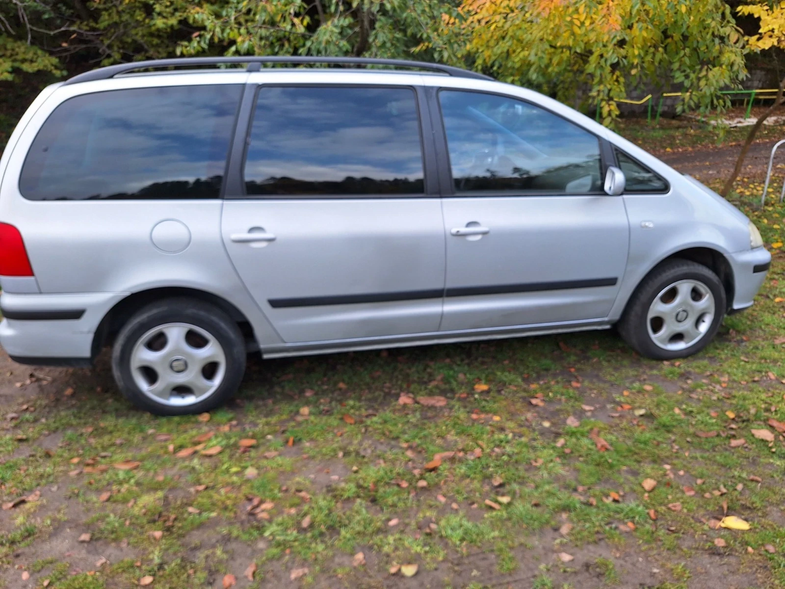 Seat Alhambra, снимка 3 - Автомобили и джипове - 56677196