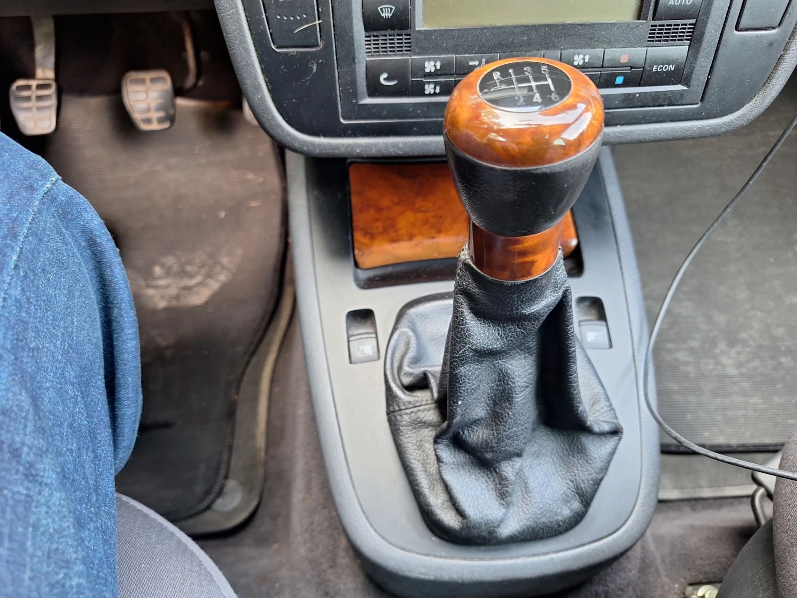 Seat Alhambra, снимка 14 - Автомобили и джипове - 56677196