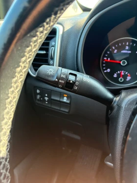 Kia Sportage 1.6 CRDI, снимка 12