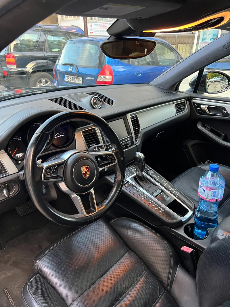 Porsche Macan turbo, снимка 14 - Автомобили и джипове - 47538795