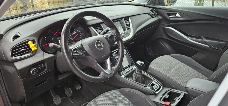 Opel Grandland X Selection 127000km / Неразличим от нов автомобил, снимка 11 - Автомобили и джипове - 52345840