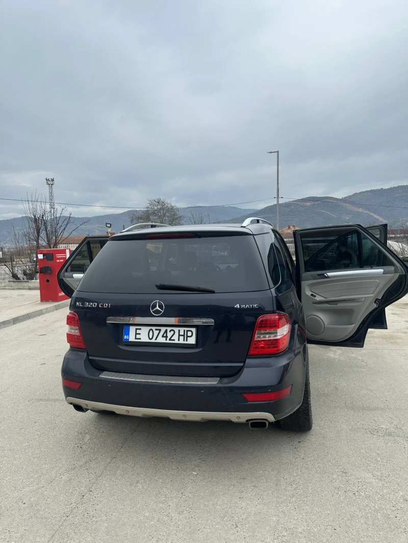 Mercedes-Benz ML 320 30mm фланци, спорт пакет, снимка 3 - Автомобили и джипове - 53178617
