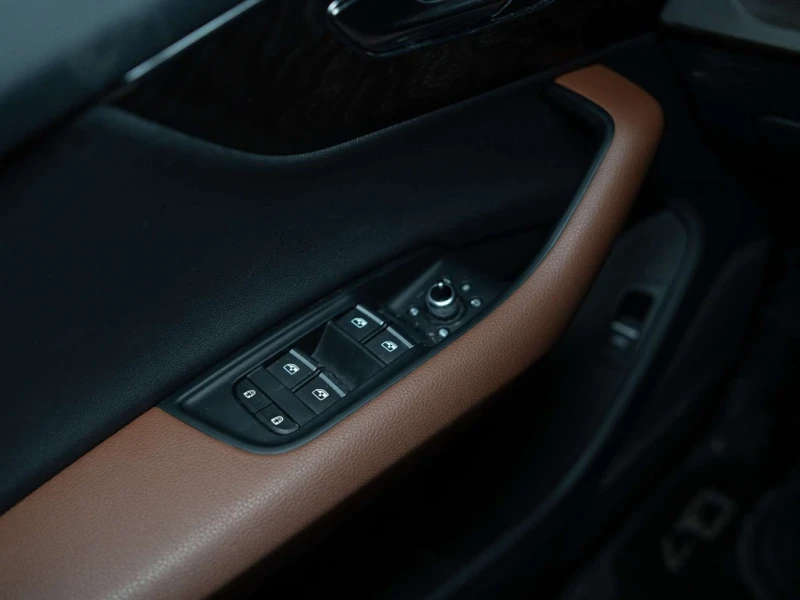 Audi Q7 * quattro Premium Plus * CARFAX * ЦЕНА ДО БГ, снимка 16 - Автомобили и джипове - 53234975