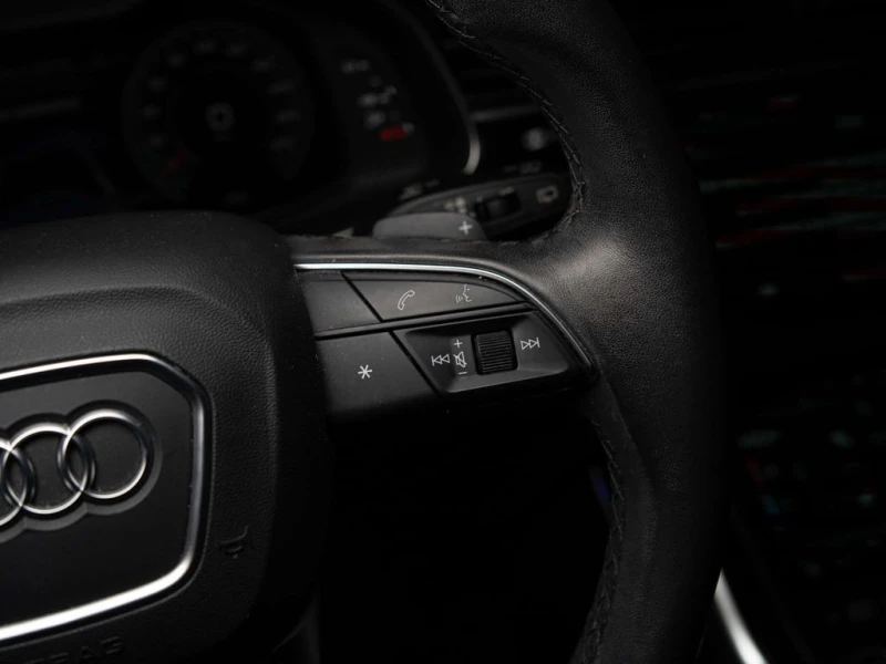 Audi Q7 * quattro Premium Plus * CARFAX * ЦЕНА ДО БГ, снимка 12 - Автомобили и джипове - 53234975