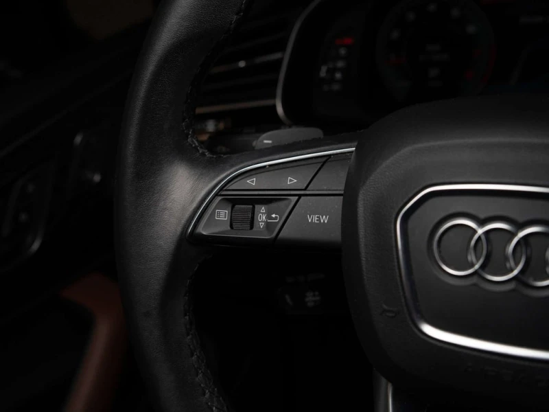 Audi Q7 * quattro Premium Plus * CARFAX * ЦЕНА ДО БГ, снимка 11 - Автомобили и джипове - 53234975
