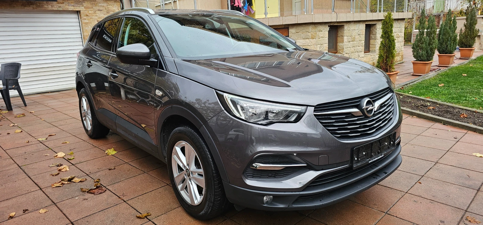 Opel Grandland X Selection 127000km / Неразличим от нов автомобил, снимка 1